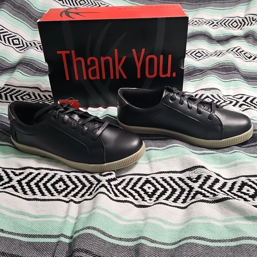 Deer Stags Boy's Joshua Sneaker, Black/Grey, 7M Big Kid NEW In Box‎